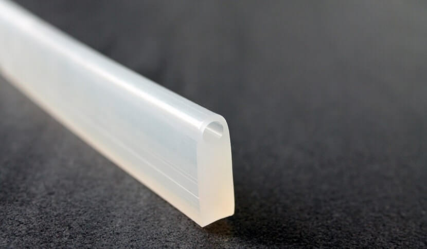 Profiles -transparent hollow profile silicone lindemann